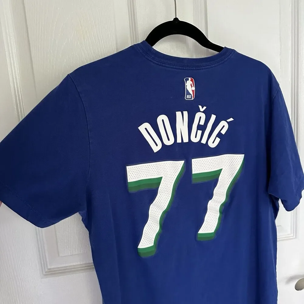 Nike NBA Dallas Mavericks Luka Doncic 22/23 City Edition Blue M Jersey T-Shirt